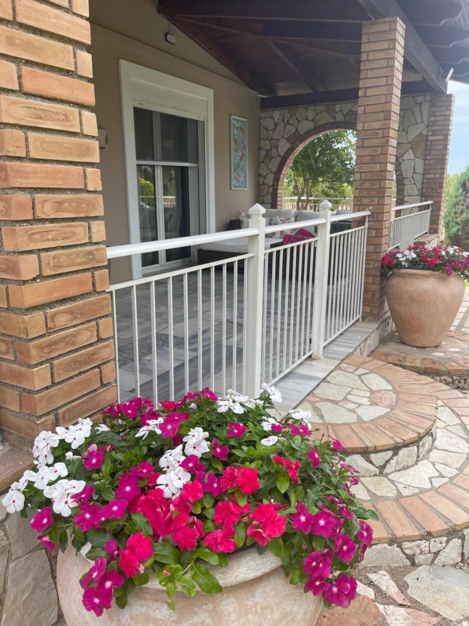 Mama'S Sunshine Garden Villa Agios Ilias  Luaran gambar